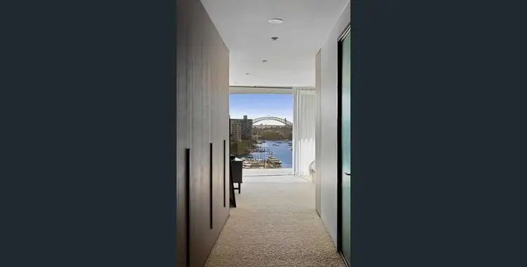 Third view of Homely apartment listing, 2/7 Loftus Road, Darling Point NSW 2027