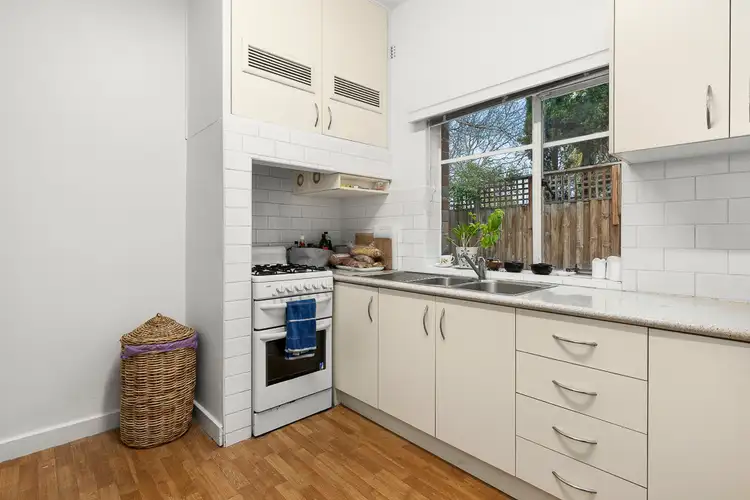 Fourth view of Homely apartment listing, 6/292 The Avenue, Parkville VIC 3052