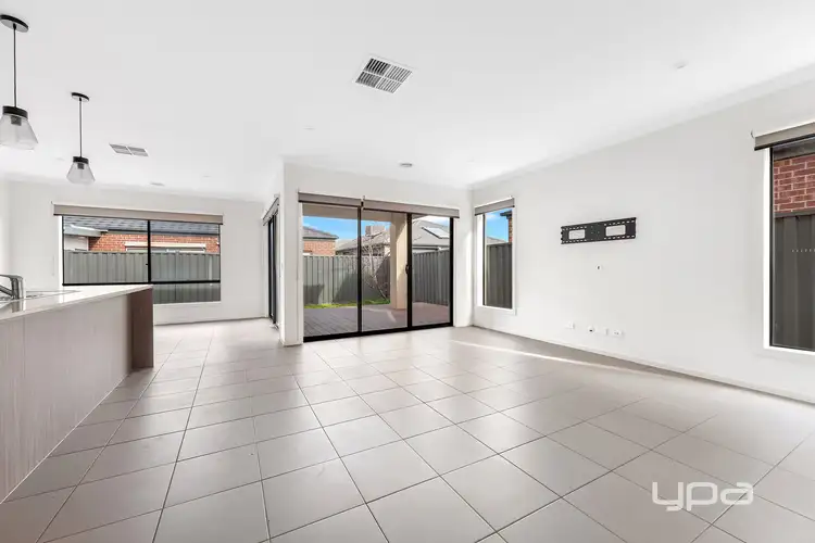 Second view of Homely house listing, 7 Hanish Street, Truganina VIC 3029