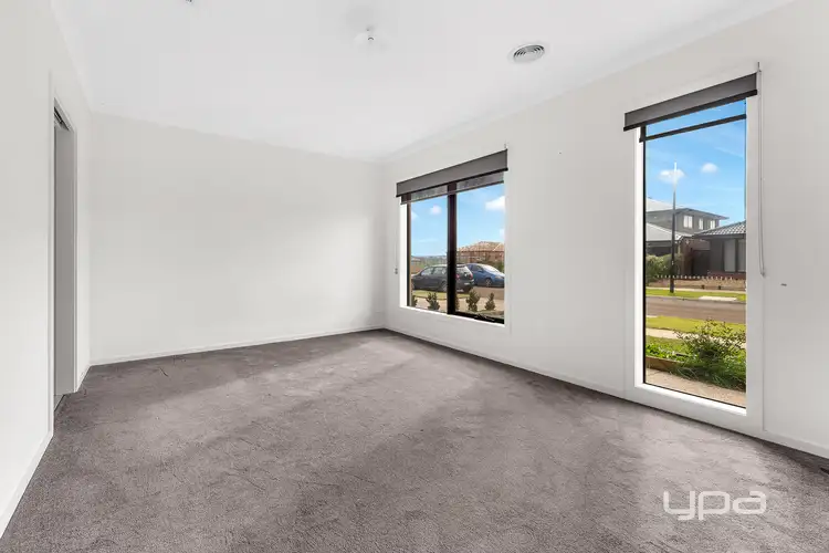 Fifth view of Homely house listing, 7 Hanish Street, Truganina VIC 3029