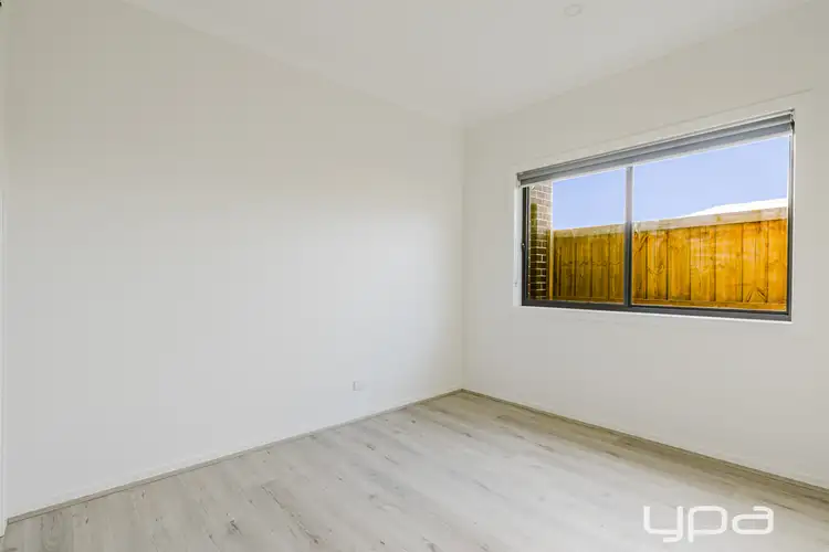 Fourth view of Homely house listing, 32 Whitecross Drive, Thornhill Park VIC 3335