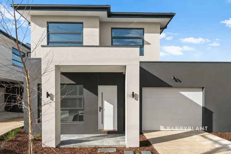 6/7 Farmers Way, Narre Warren VIC 3805