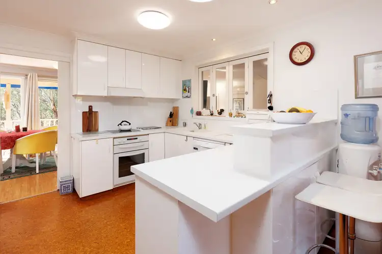 Sixth view of Homely house listing, 2 Butler Court, Tallangatta VIC 3700