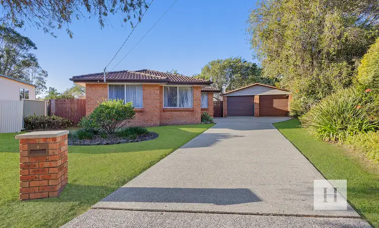 3 Tyaran Close, Buff Point NSW 2262