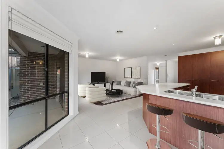 Fifth view of Homely house listing, 3 Savannah Court, Hillside VIC 3037