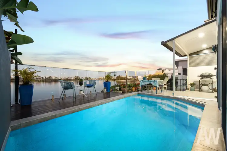 9 Splendor Place, Birtinya QLD 4575