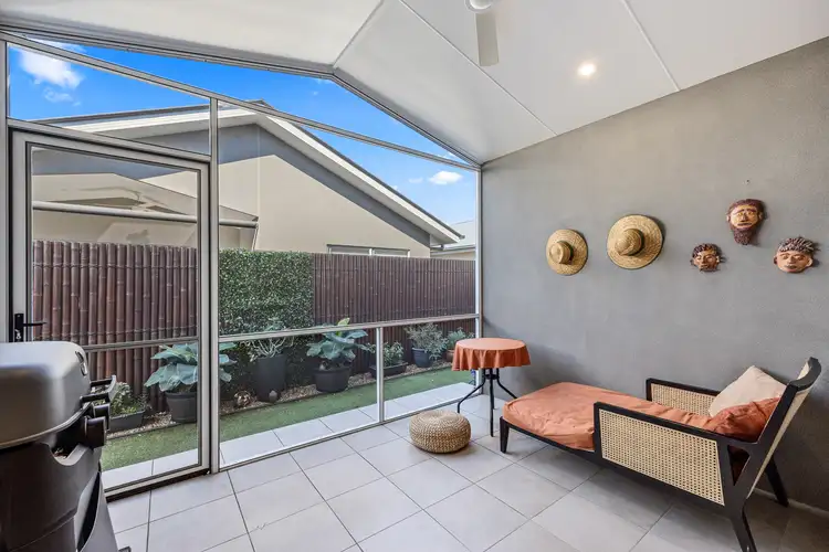 79/2-20 Island View Drive, Urangan QLD 4655