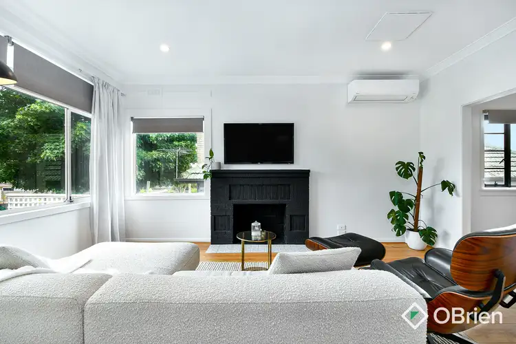 Second view of Homely house listing, 4 Catherine Parade, Frankston VIC 3199