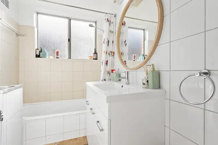 Fourth view of Homely unit listing, 4/1 Lode Lane, Bellambi NSW 2518