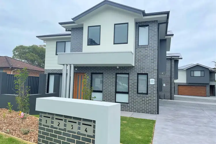 Main view of Homely house listing, 1/48 Badgery Street, Albion Park NSW 2527