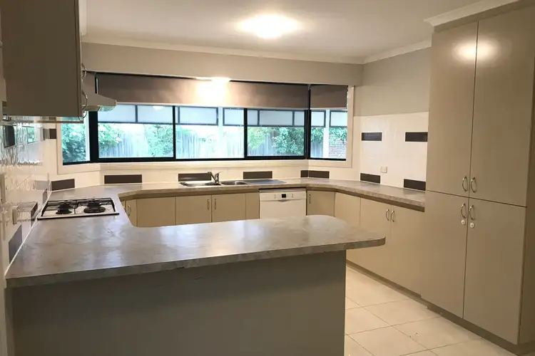 43 Greenhills Drive, Kurunjang VIC 3337