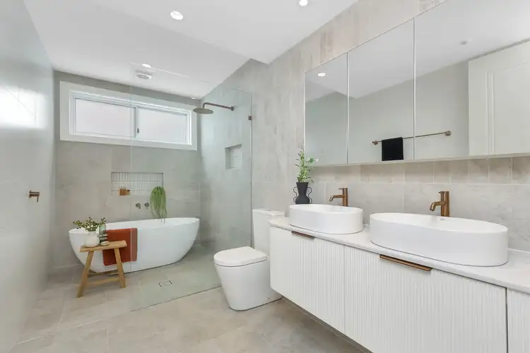 Sixth view of Homely semi-detached listing, 1/41 Thompson Street, Long Jetty NSW 2261