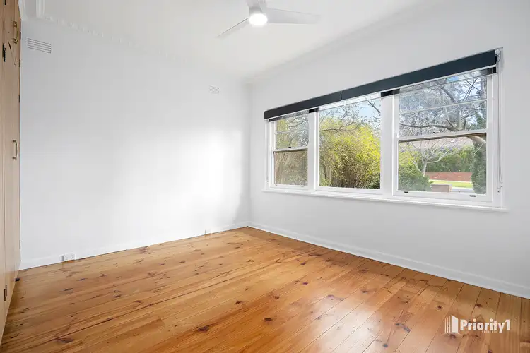 Fourth view of Homely house listing, 8 Putnam Avenue, Strathdale VIC 3550