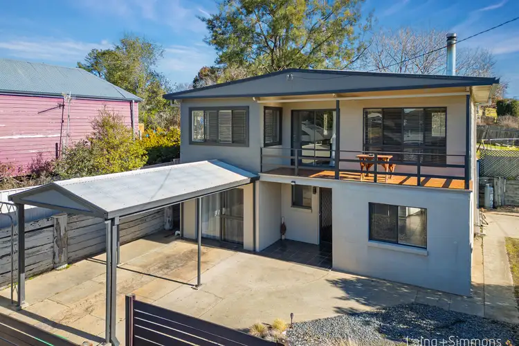 46 Salisbury Street, Uralla NSW 2358