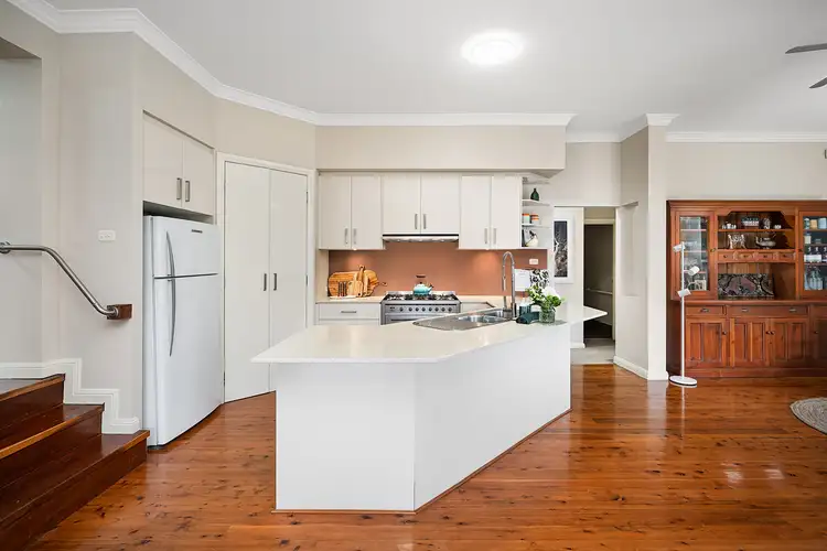 Fourth view of Homely house listing, 5 Davies Court, Baulkham Hills NSW 2153