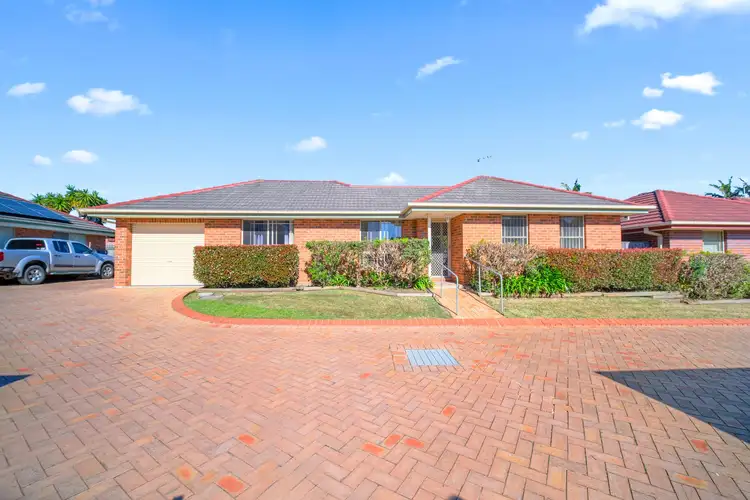 15/17 Gleneon Drive, Forster NSW 2428