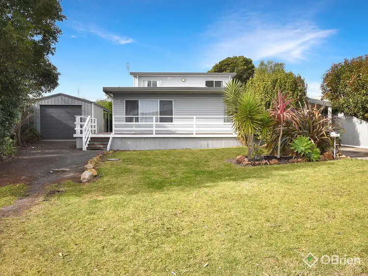 4 Government Road, Paynesville VIC 3880