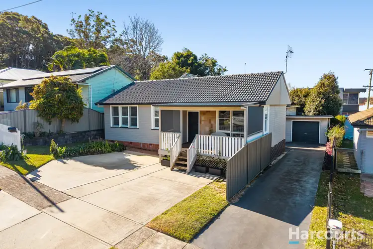 33 Joanne Street, Kotara NSW 2289