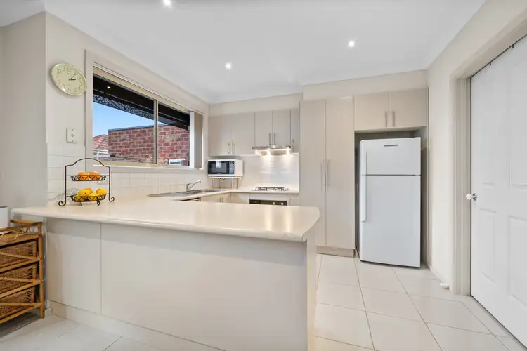 Sixth view of Homely unit listing, 51 First Avenue, Strathmore VIC 3041