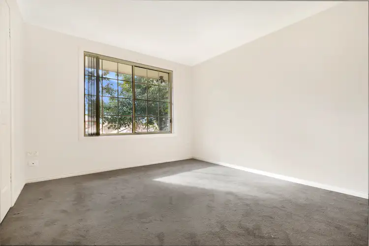 Fourth view of Homely villa listing, 4/8 Harold Street, Coniston NSW 2500