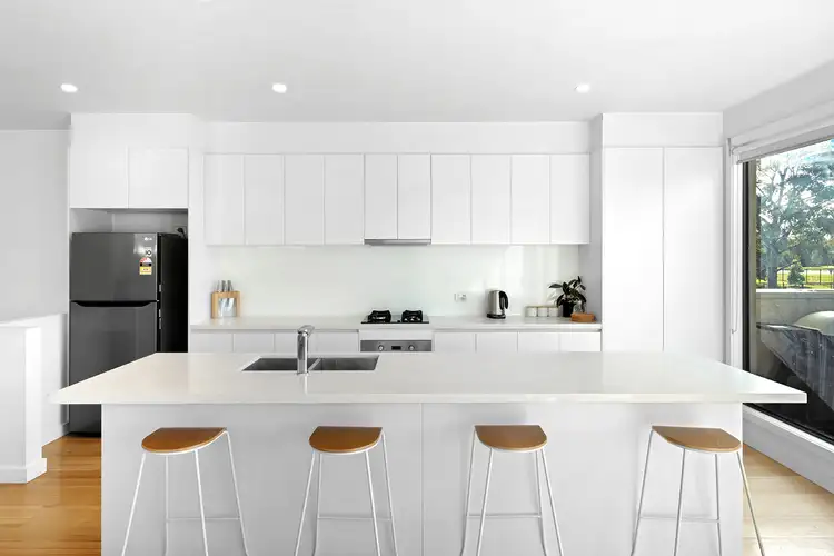 Main view of Homely house listing, 39 Blackwood Parade, Heidelberg West VIC 3081
