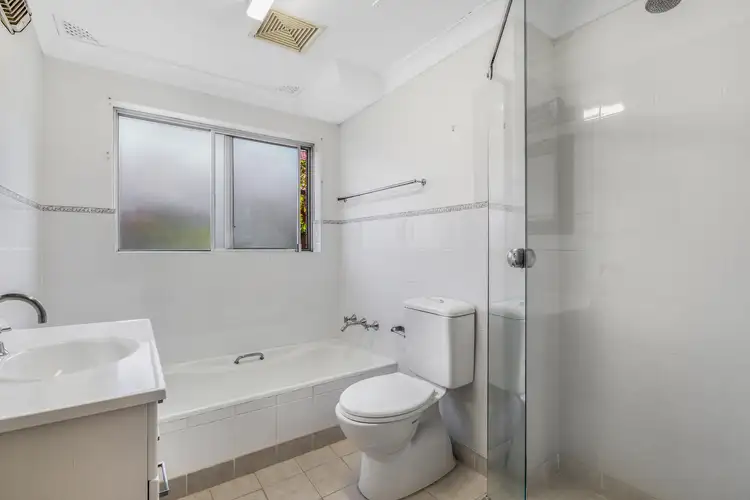 Fifth view of Homely apartment listing, 2/57 Howard Avenue, Dee Why NSW 2099