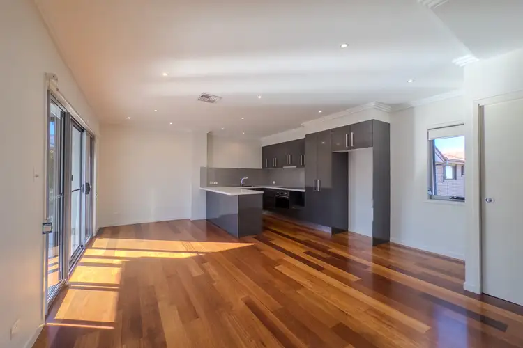 Main view of Homely unit listing, 4/736 Wynnum Road, Morningside QLD 4170