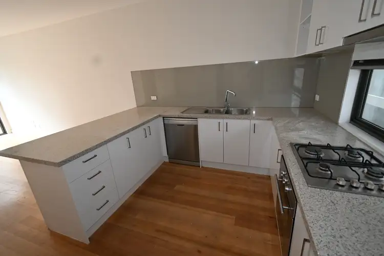 2/70-72 St Georges Road, Preston VIC 3072