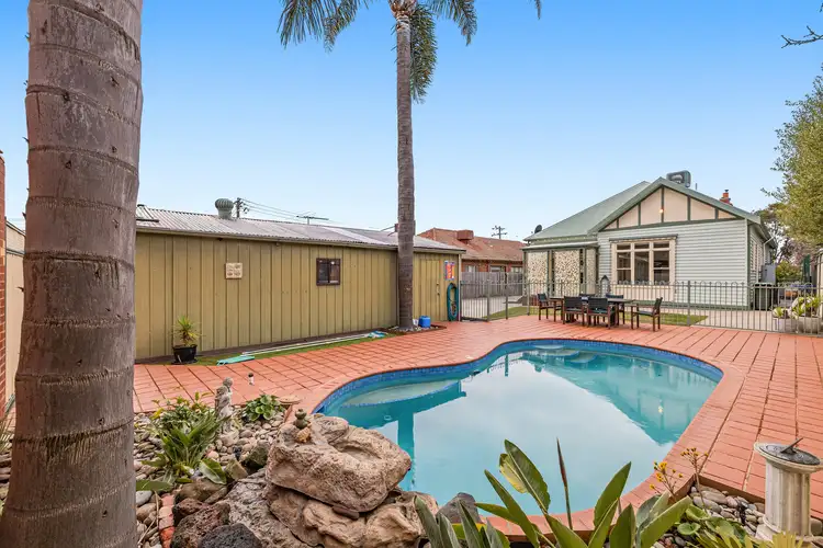157 Napier Street, Essendon VIC 3040