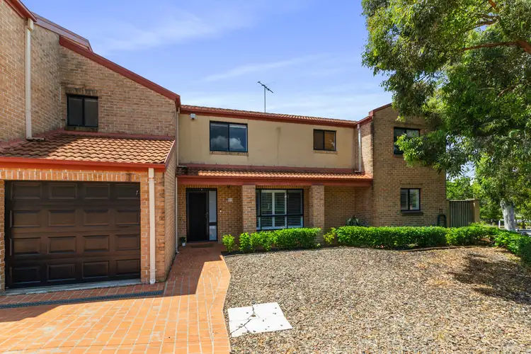 8/1-11 Candlebark Circuit, Glenmore Park NSW 2745