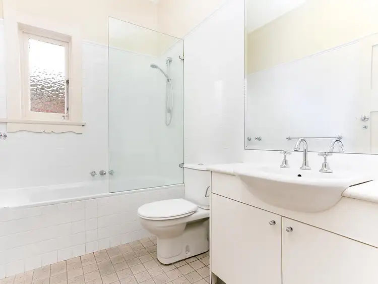 Fifth view of Homely apartment listing, 4/6 Clovelly Road, Randwick NSW 2031