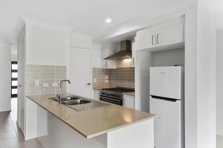 Second view of Homely house listing, 8 Emerald Place, Kallangur QLD 4503