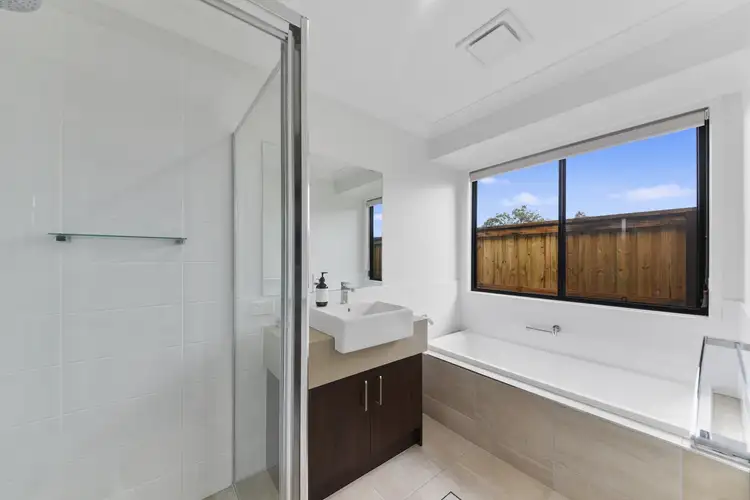Fifth view of Homely house listing, 8 Emerald Place, Kallangur QLD 4503
