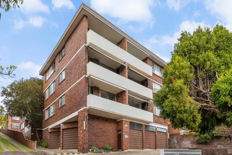 Second view of Homely unit listing, 15/17 Meadow Crescent, Meadowbank NSW 2114