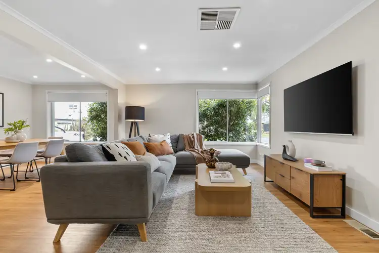 Sixth view of Homely house listing, 8 Finchley Place, Kealba VIC 3021