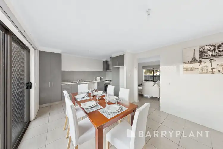 Seventh view of Homely townhouse listing, 2/145 Fox Street, St Albans VIC 3021