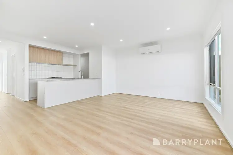 70 Carnival Boulevard, Berwick VIC 3806