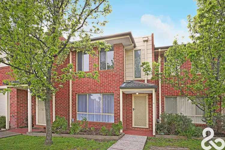 Main view of Homely unit listing, 2/90 Edgars Road, Thomastown VIC 3074