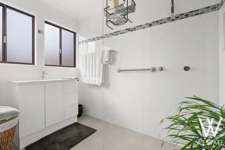 Third view of Homely house listing, 4 Albert Street, Oberon NSW 2787