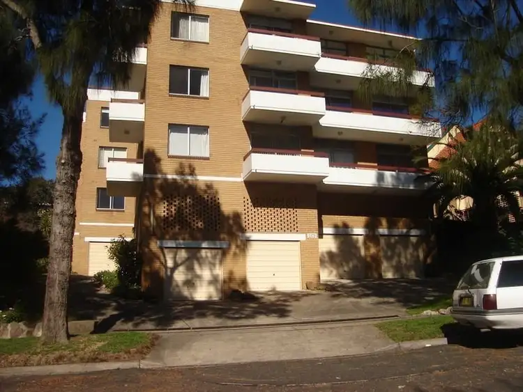 Apartment/2/2-4 Miller Street, Bondi NSW 2026