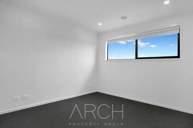 Fourth view of Homely townhouse listing, 10 Bronze Leaf Walk, Narre Warren South VIC 3805