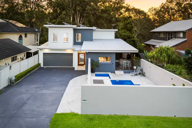 20 Ginganup Road, Summerland Point NSW 2259