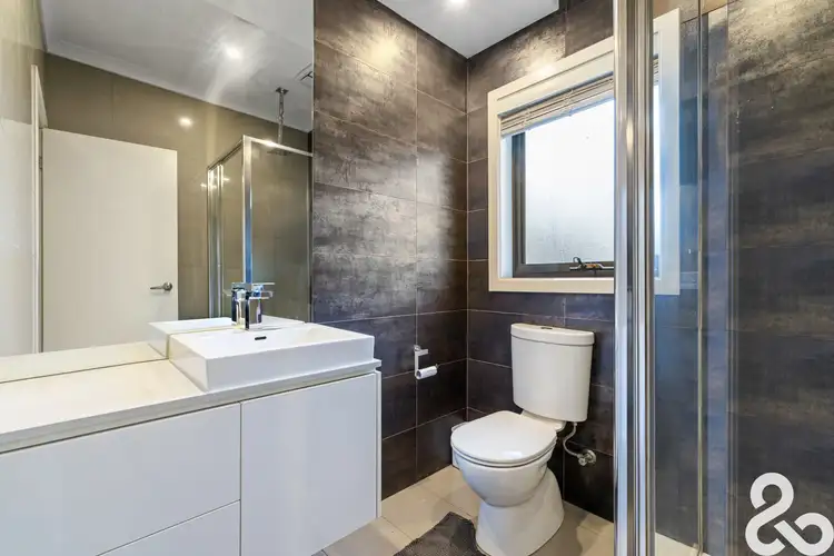Fifth view of Homely unit listing, 2/27 Cedar Street, Thomastown VIC 3074