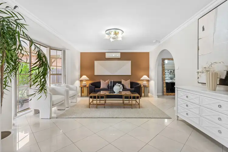 10 Moorgate Street, Toongabbie NSW 2146