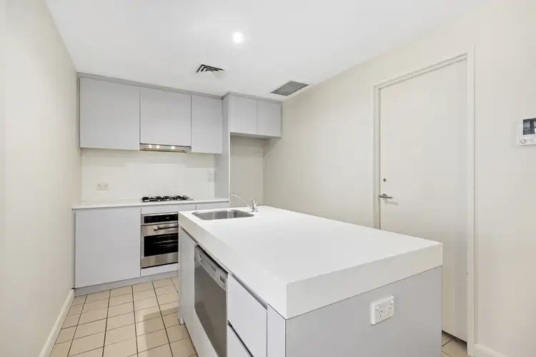 Third view of Homely apartment listing, 507/45 Shelley Street, Sydney NSW 2000