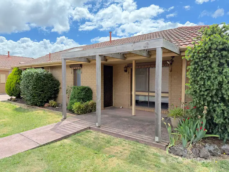 1/106 Cuthberts Road, Alfredton VIC 3350