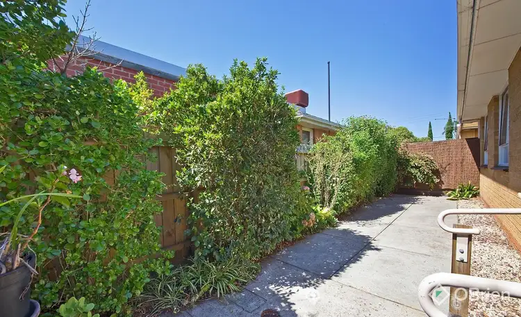Sixth view of Homely unit listing, 4/9 Barilla Road, Moorabbin VIC 3189