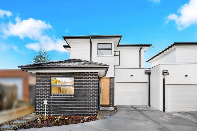 Main view of Homely townhouse listing, 3/258 Nell Street West, Watsonia VIC 3087