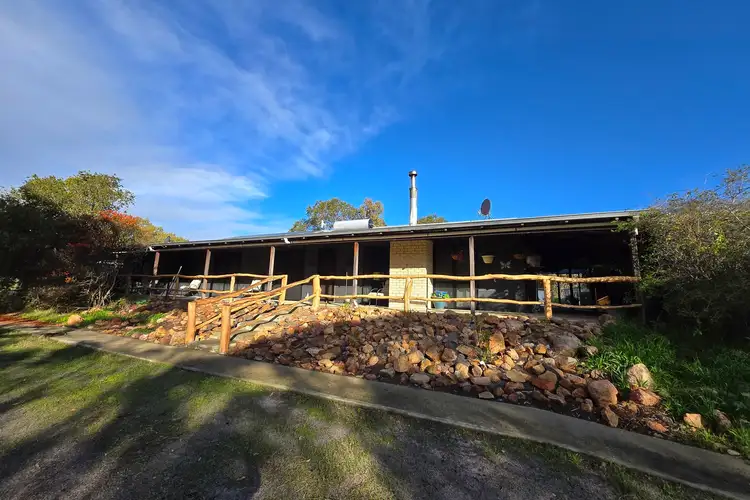 20 Broomehill-Kojonup Road