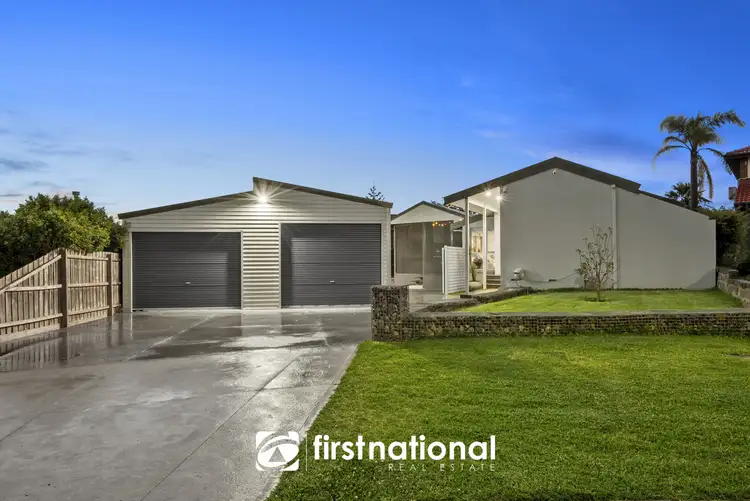 Second view of Homely house listing, 3 Enfield Close, Endeavour Hills VIC 3802